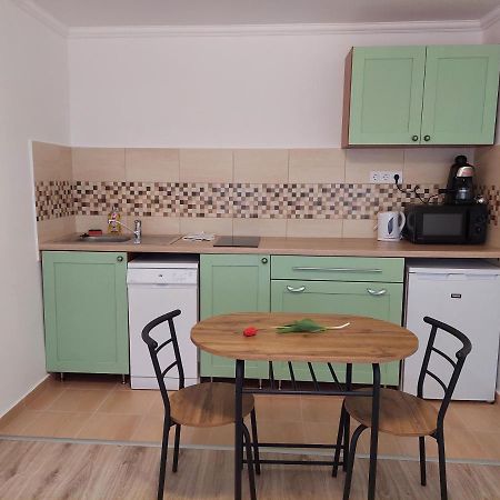 Apartamento Szent Bernat Vendeghaz Veszprém Exterior foto